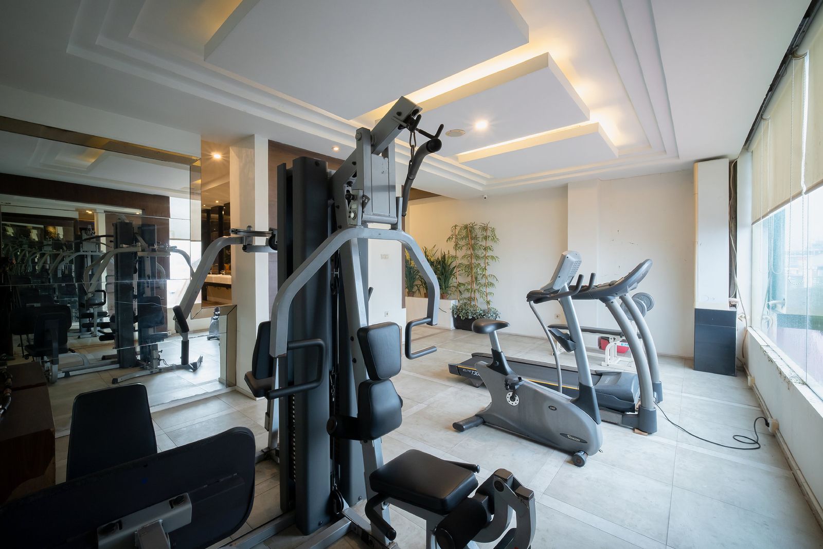 Fitness center, alat beban
